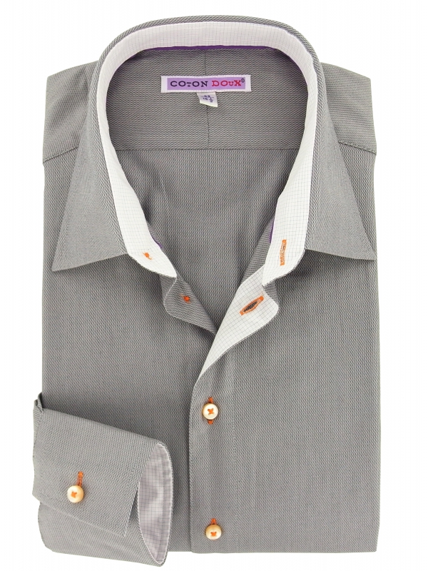Men's slim cut shirt with